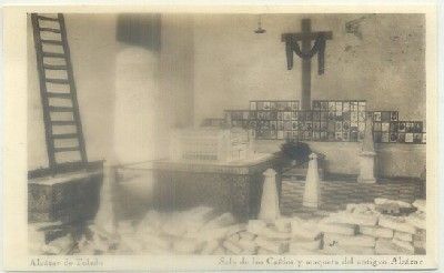 POSTAL DE TOLEDO. ALCAZAR. SALA DE LOS CAIDOS Y MAQUETA DEL ANTIGUO ALCAZAR