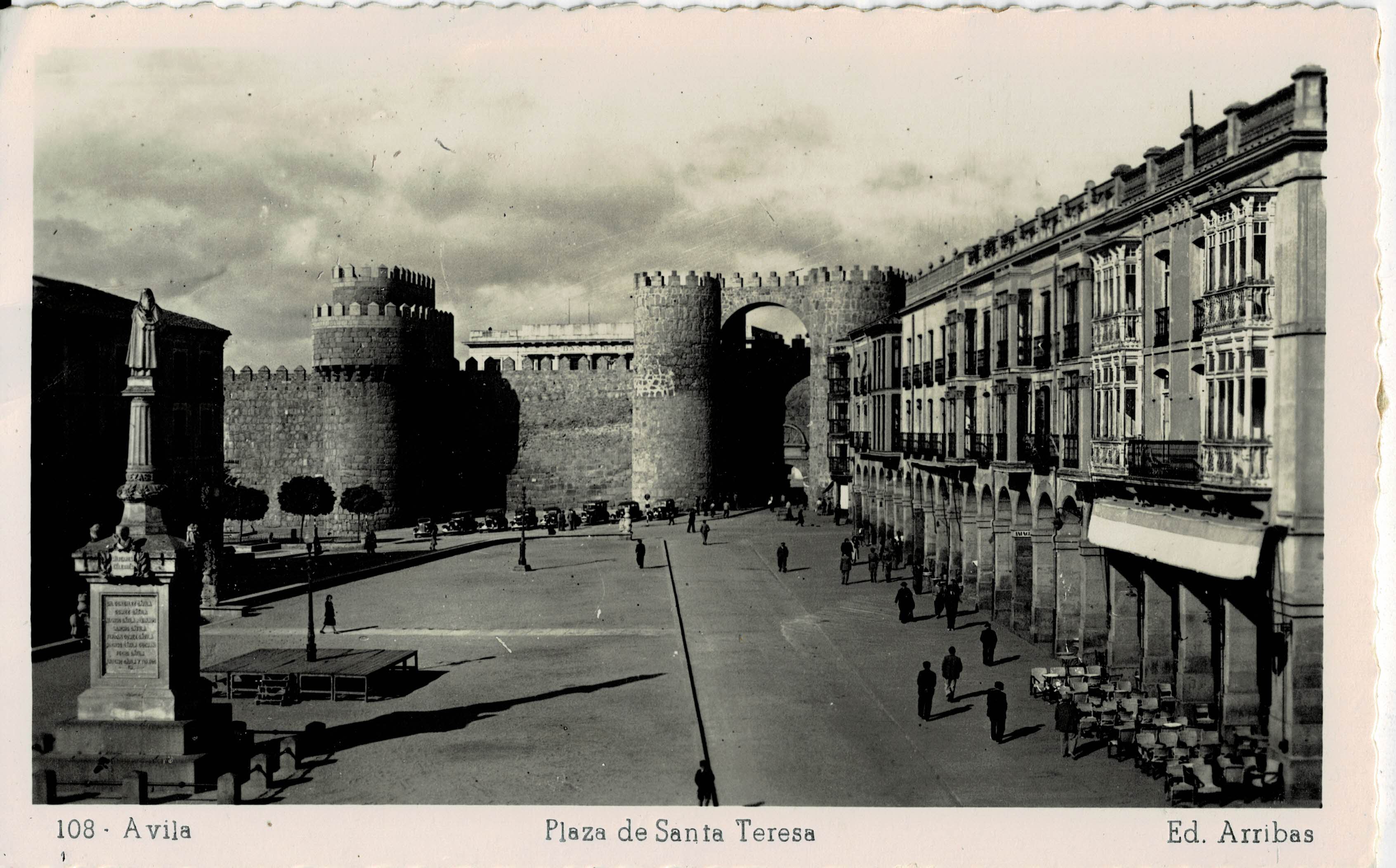 POSTAL DE CASTILLA LA MANCHA. AVILA. PLAZA DE SANTA TERESA