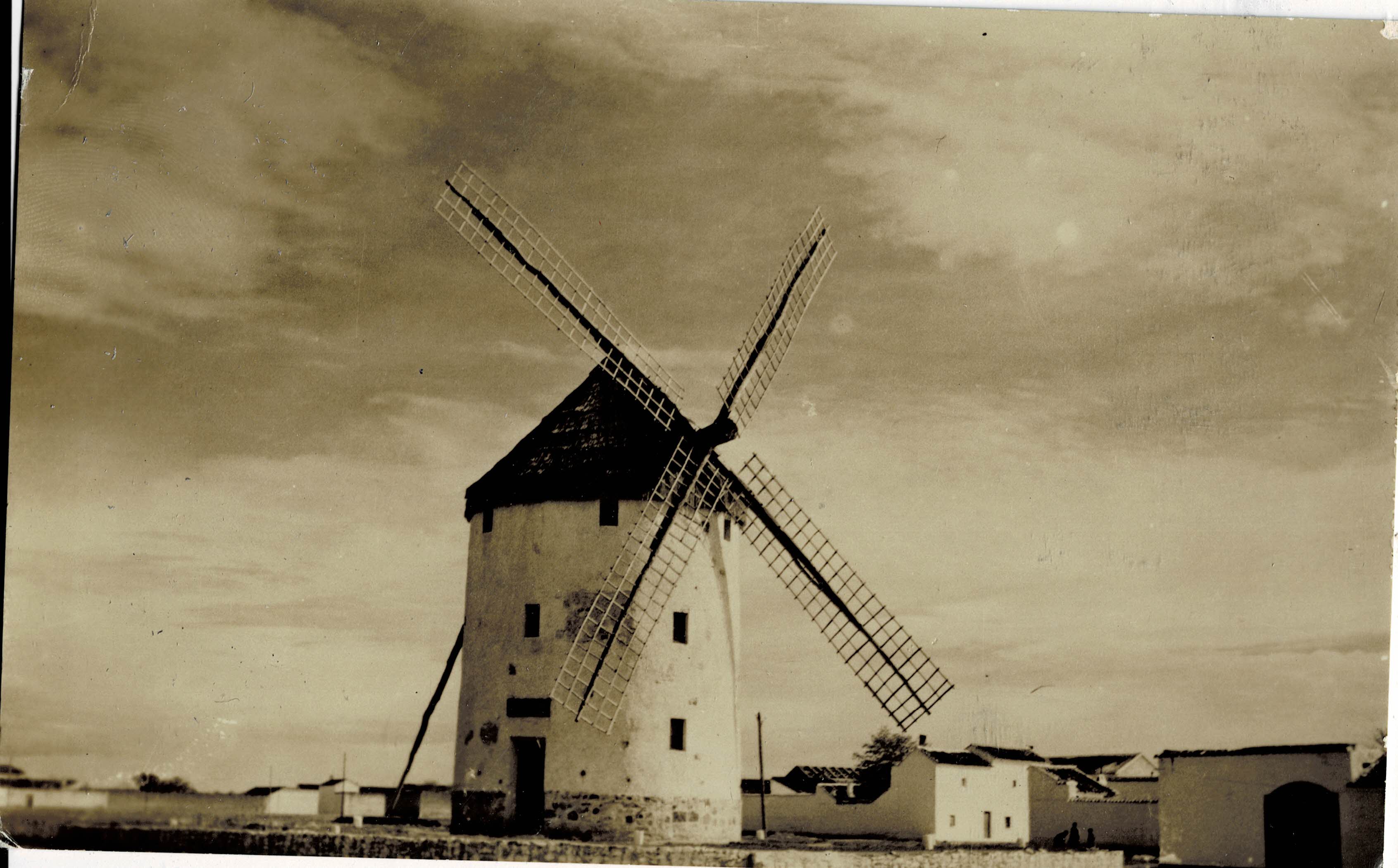 POSTAL DE CASTILLA LA MANCHA. VALDEPEÑAS. MOLINO. MUSEO GREGORIO PRIETO