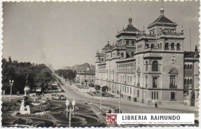 POSTAL DE VALLADOLID. PZA. ZORRILLA Y ACADEMIA DE CABALLERIA