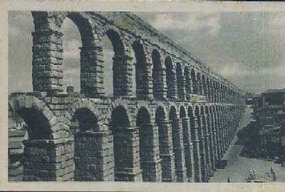 POSTAL DE CASTILLA Y LEON SEGOVIA EL ACUEDUCTO Y LAS MURALLAS