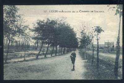 POSTAL ANTIGUA DE LEON - AVENIDA DE LA CONDESA DE SAGASTA Nº 12