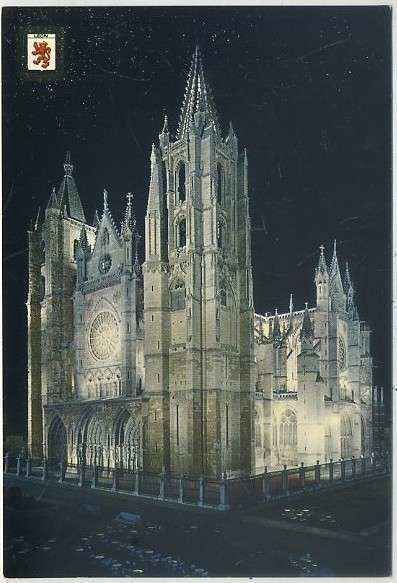 POSTAL DE LEON. IMÁGENES ESCUDO DE ORO. COL. CATEDRALES. LEON Nº 3