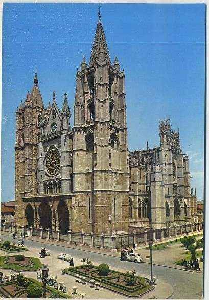POSTAL DE LEON - FACHADA PRINCIPAL DE LA CATEDRAL Nº 11