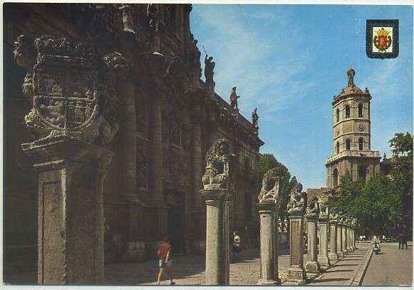 POSTAL DE VALLADOLID. UNIVERSIDAD Y CATEDRAL Nº 9