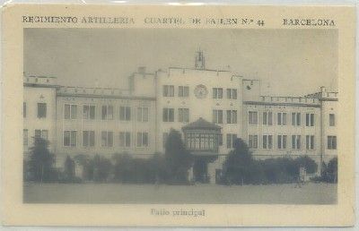 POSTAL ANTIGUA DE BARCELONA. REGIMIENTO ARTILLERIA. CUARTEL DE BAILEN. PATIO.  Nº 44