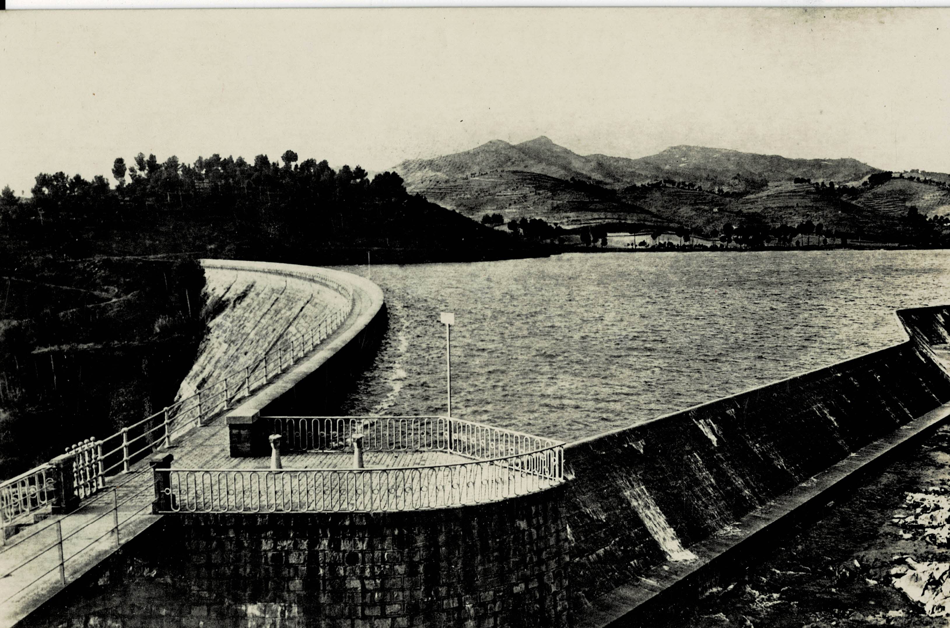 POSTAL MODERNA DE CATALUÑA. RIUDECAÑAS. PANTANO