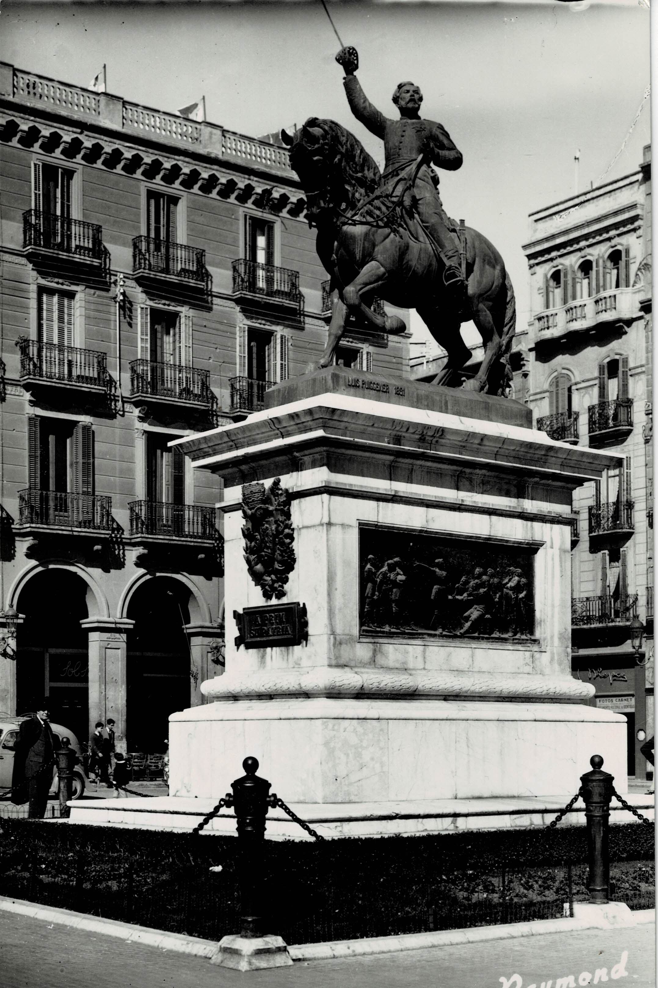 POSTAL MODERNA DE CATALUÑA. REUS. MONUMENTO AL GENERAL PRIM