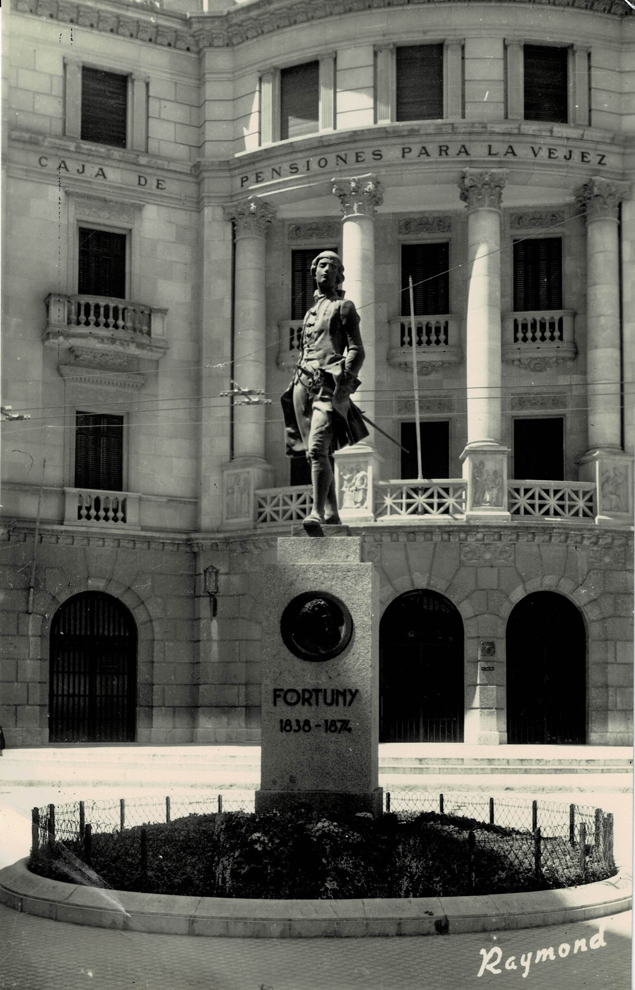 POSTAL MODERNA DE CATALUÑA. REUS. MONUMENTO A FORTUNY. EL CONDESITO
