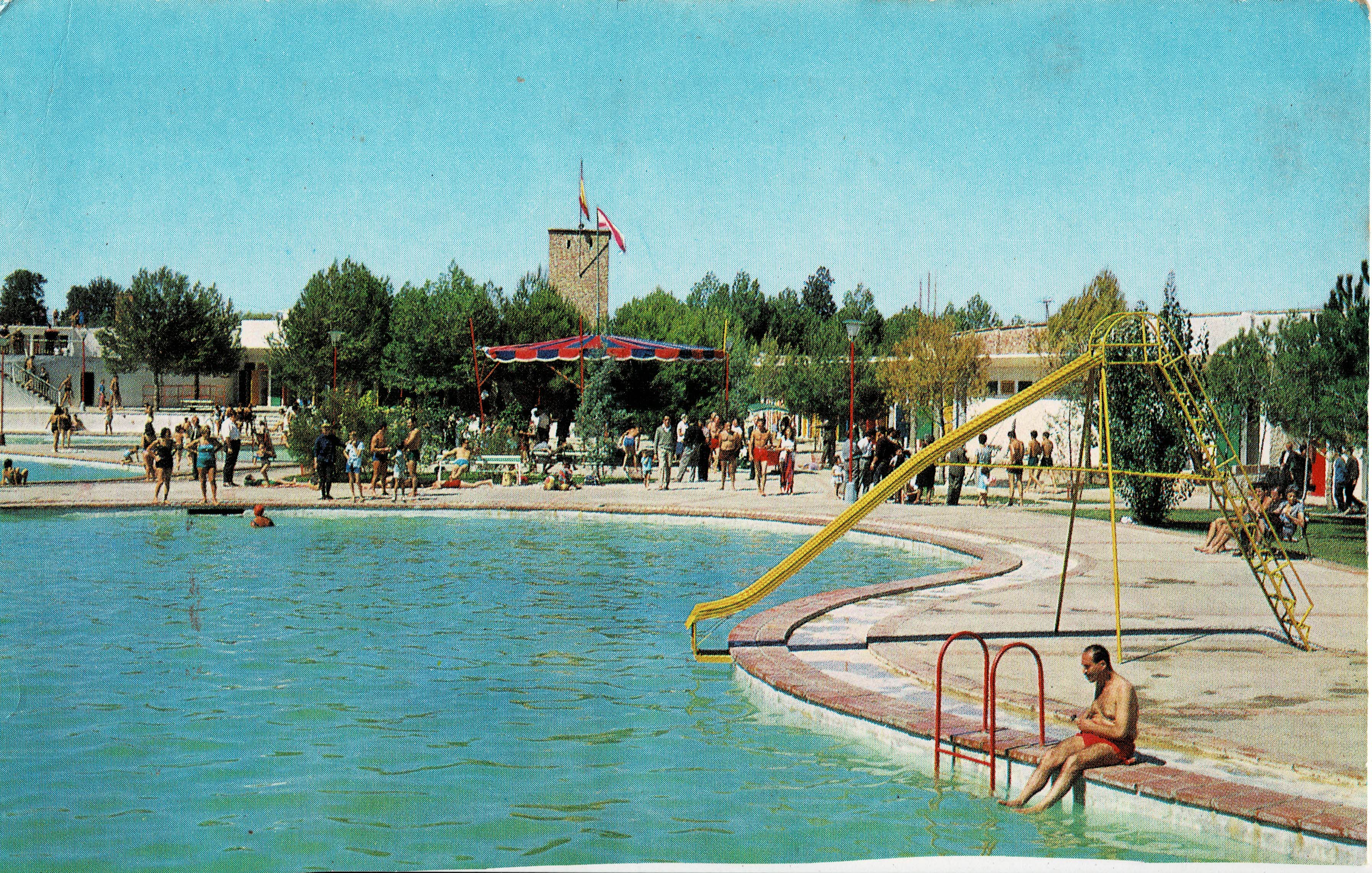 POSTAL MODERNA DE CATALUÑA. LERIDA. PISCINA MUNICIPAL