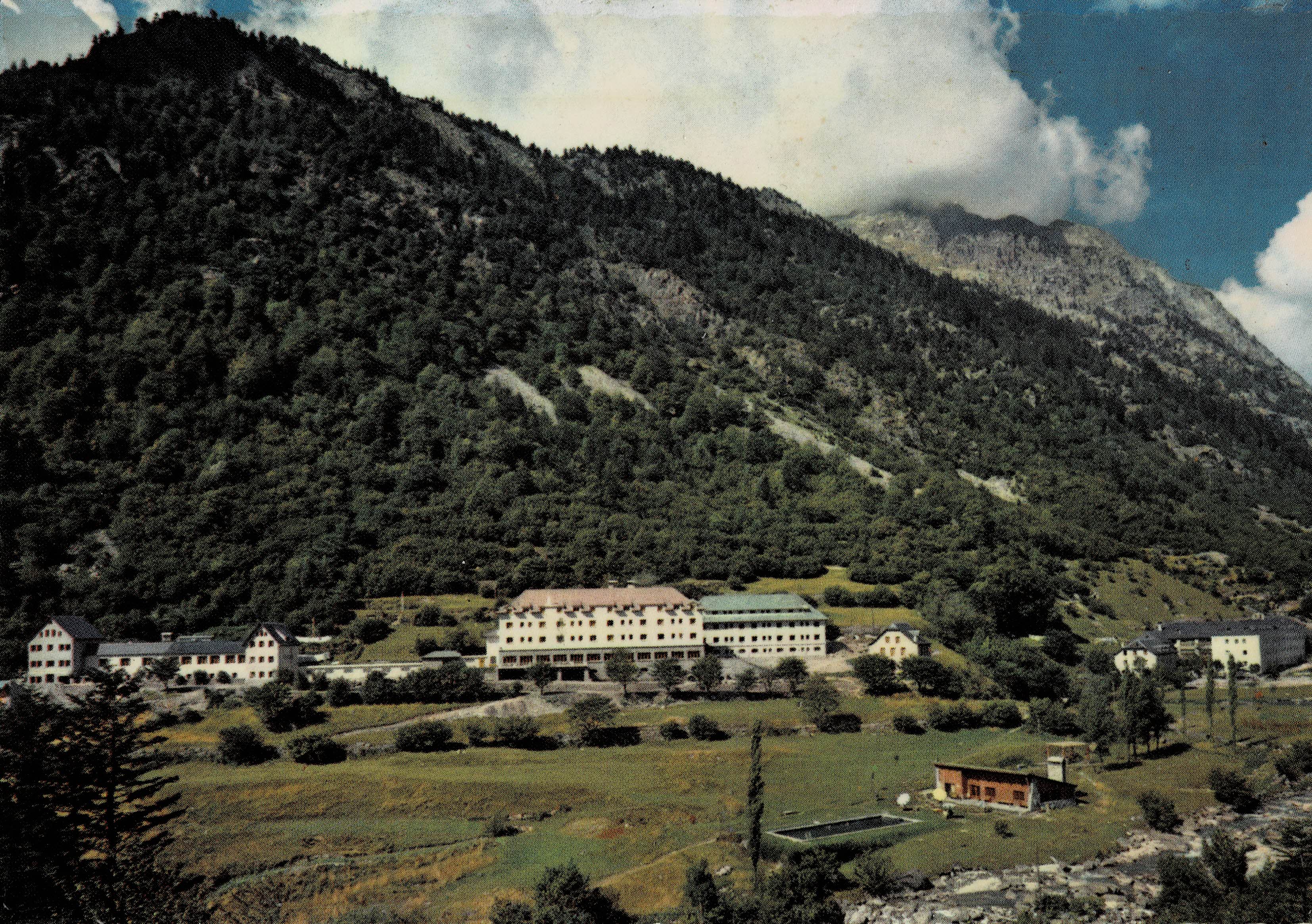 POSTAL MODERNA DE CATALUÑA. PIRINEOS DE LERIDA. VALLE DE BOHI. BALNEARIO DE CALDAS DE BOHI
