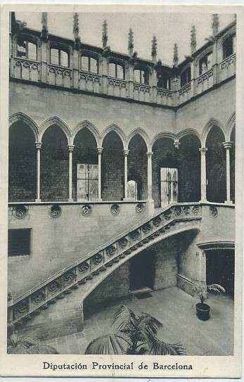 POSTAL ANTIGUA DE BARCELONA. PATIO GOTICO Y ESCALERA. DIPUTACION PROVINCIAL