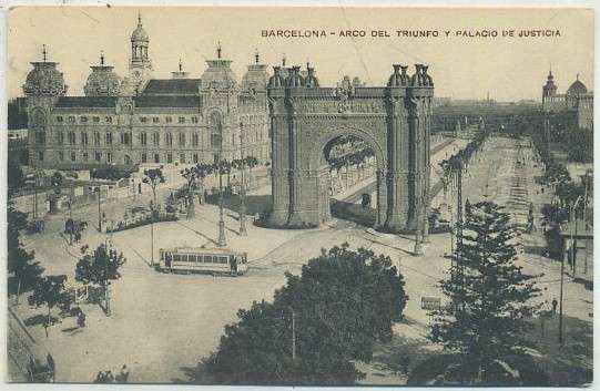 POSTAL ANTIGUA DE BARCELONA. ARCO DEL TRIUNFO Y PALACIO DE JUSTICIA