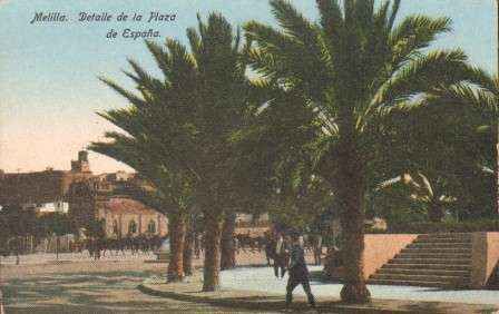 POSTAL ANTIGUA DE MELILLA. DETALLE DE LA PLAZA DE ESPAÑA.