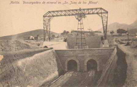 POSTAL ANTIGUA DE MELILLA. DESCARGADERO DE MINERAL EN SAN JUAN DE LAS MINAS