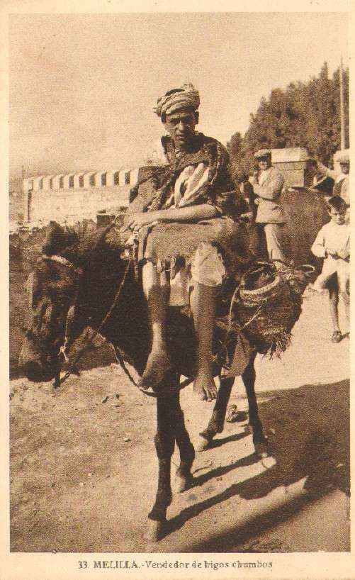 POSTAL DE MELILLA. VENDEDOR DE HIGOS CHUNBOS.