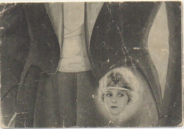 TARJETA POSTAL DE CINE. NORMA TALMADGE Y VALENTINO. OBSEQUIO CHOC. AMATLLER Nº 8