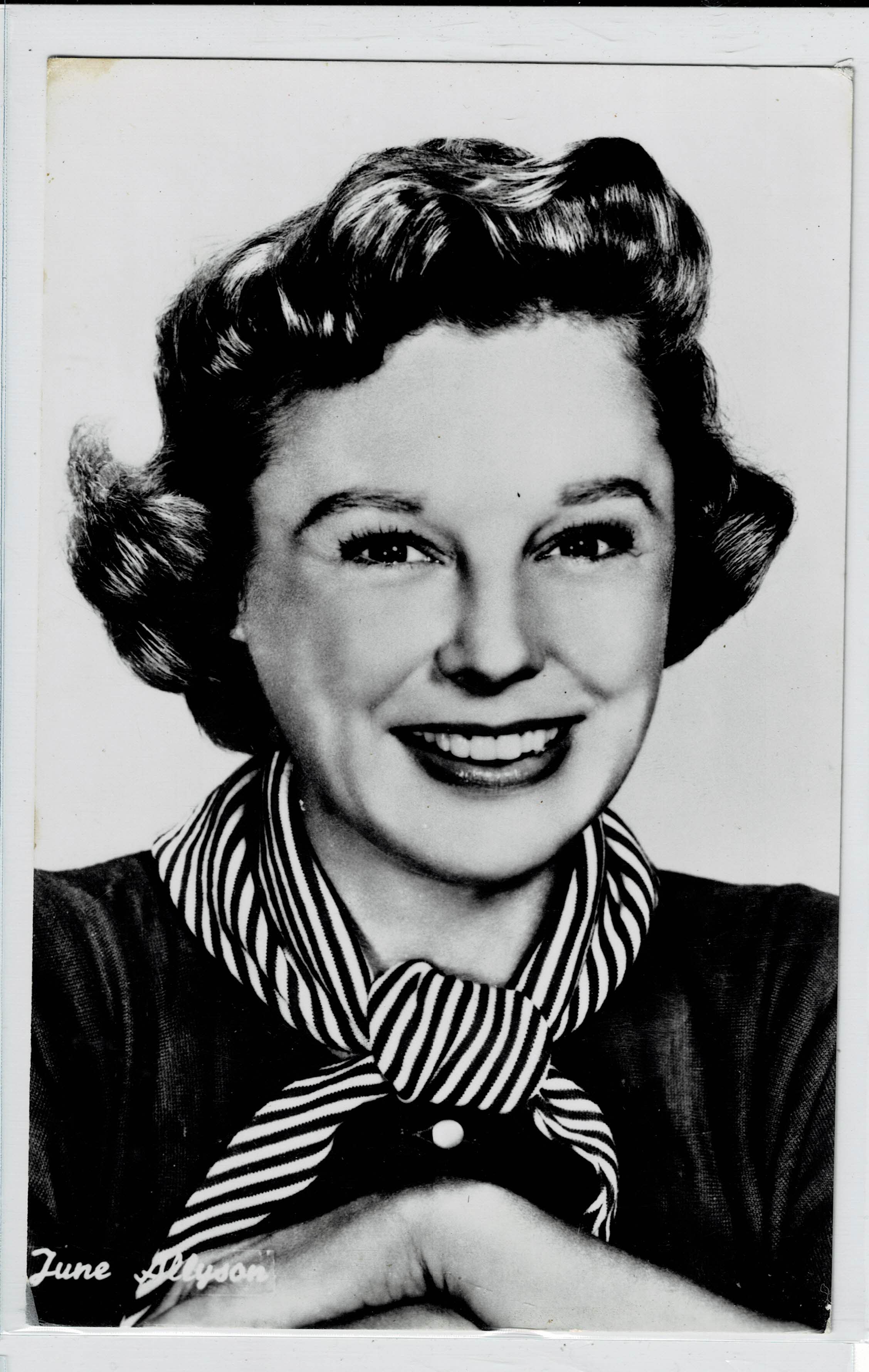 POSTAL DE CINE Nº 255: DE JUNE ALLYSON