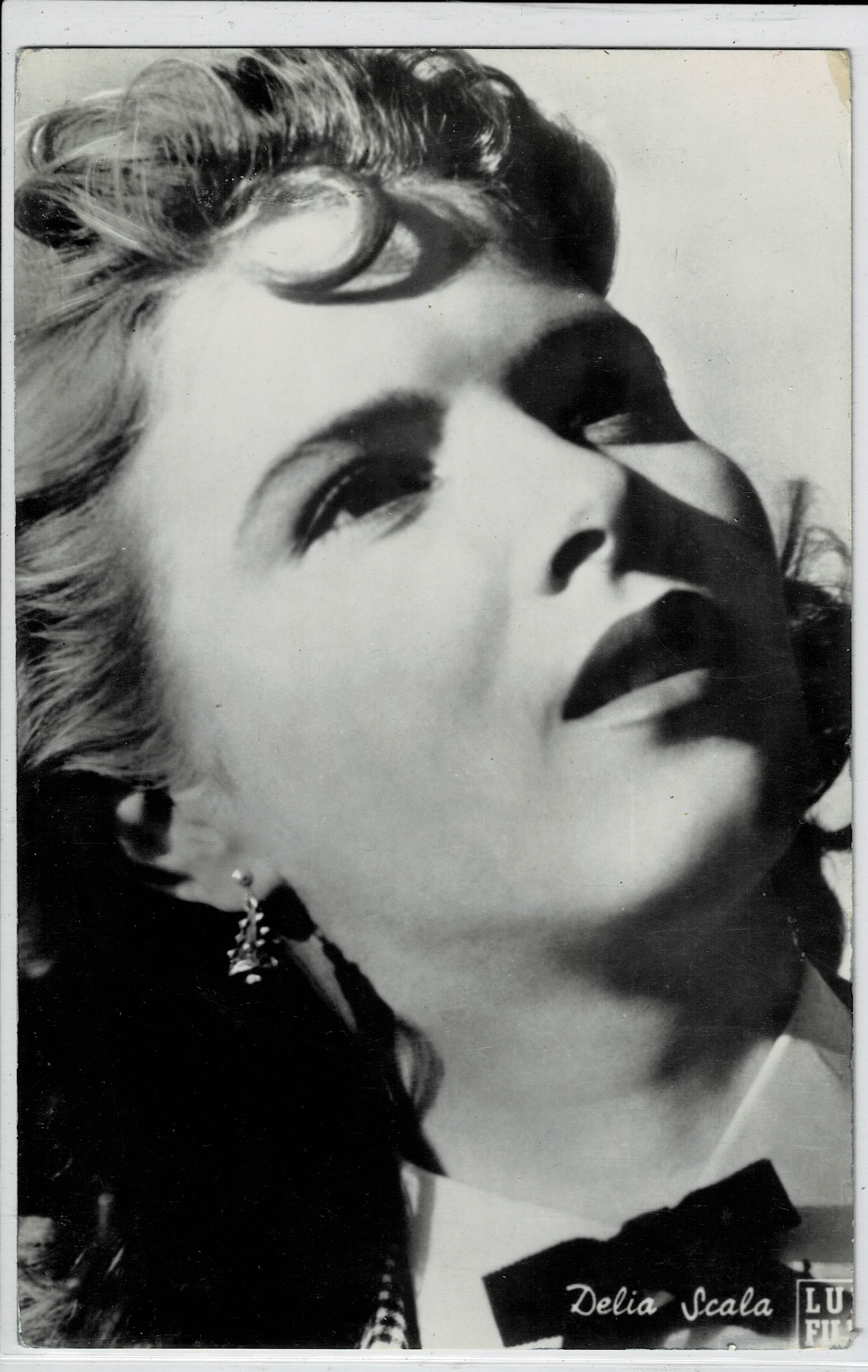 POSTAL DE CINE Nº 202: DE DELIA SCALA