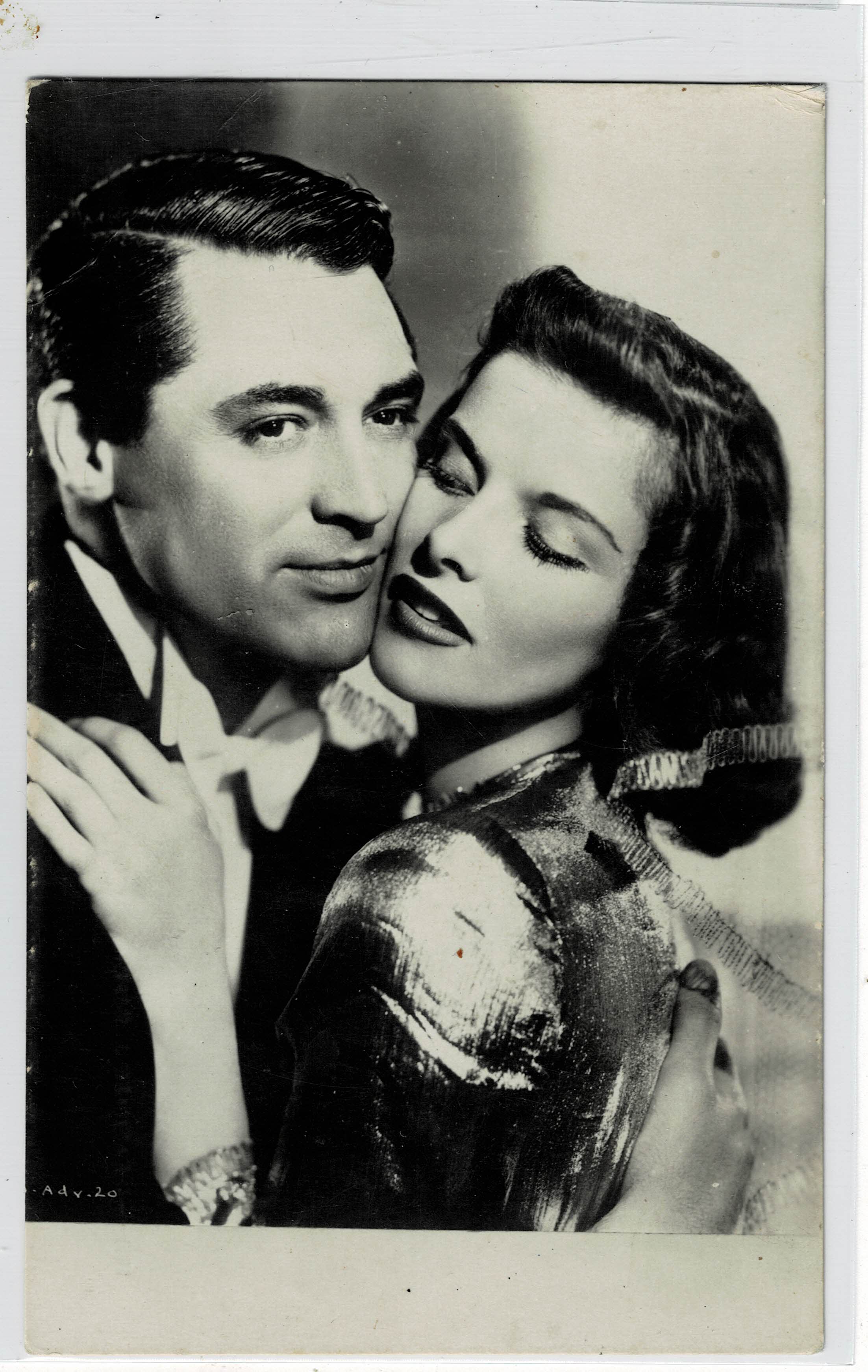 POSTAL DE CINE Nº 1121: DE KATHERINE HEPBURN Y GARY GRANT