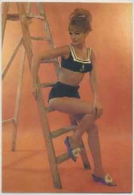 POSTAL DE CINE. DENISE CALDER Nº 510. MARCAS DE DESPEGUE AL DORSO