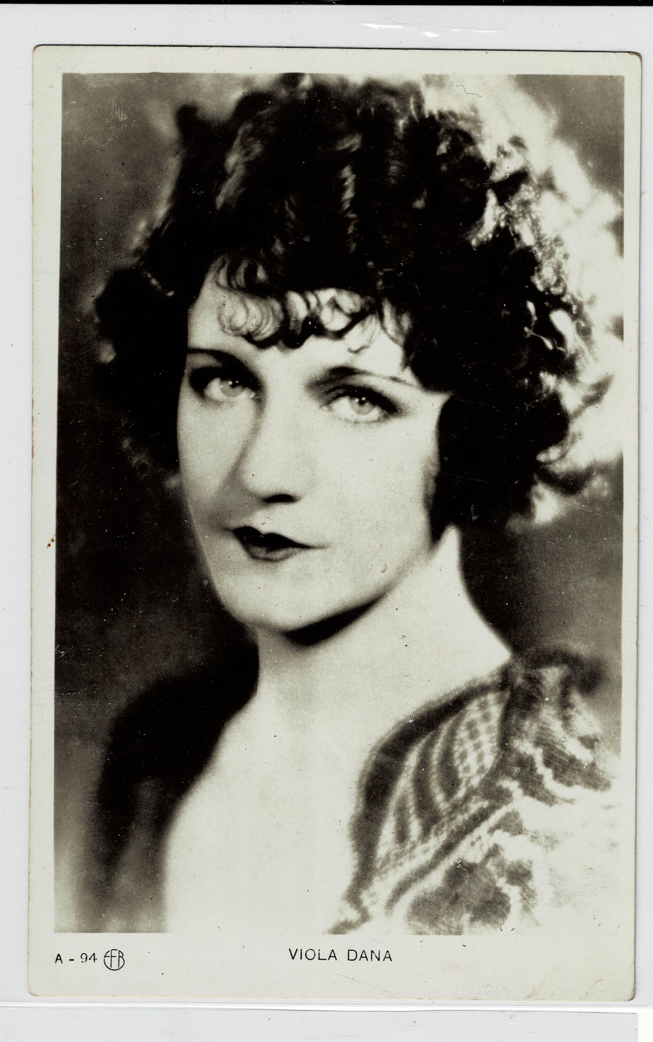 POSTAL DE CINE: DE VIOLA DANA