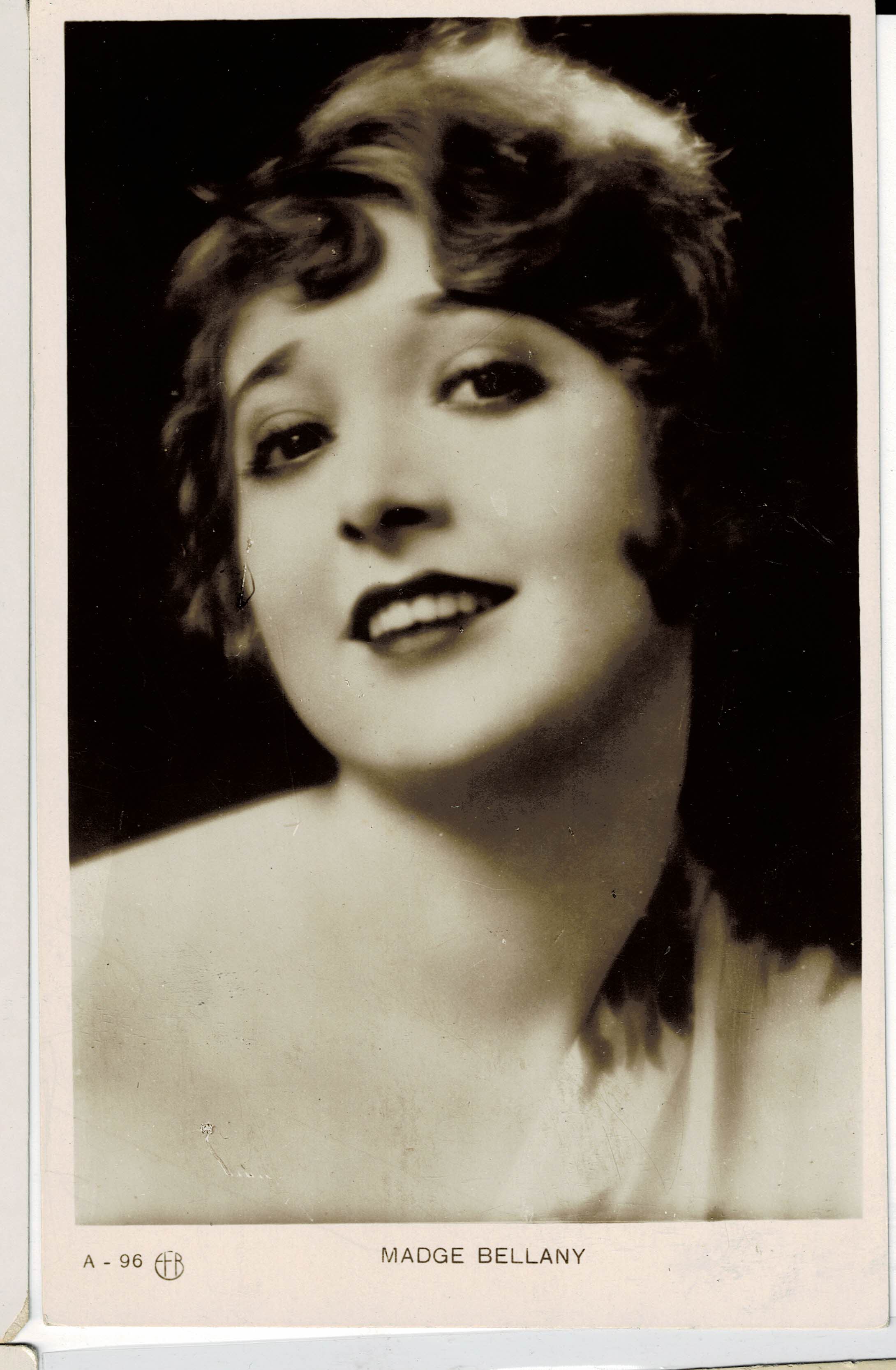 POSTAL DE CINE: DE MADGE BELLANY