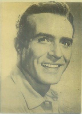 POSTAL DE CINE: RICARDO MONTALBAN Nº 30