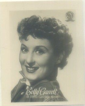 POSTAL DE CINE 9x7 cm: BETTY GARRETT