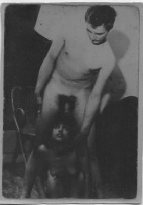 FOTOGRAFIA EROTICA ANTIGUA. MEDIDAS 9,7 x 7 CM.