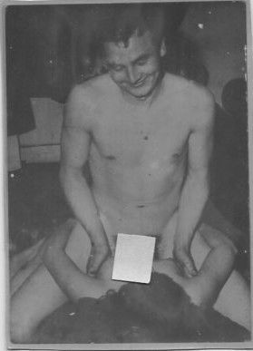 FOTOGRAFIA EROTICA ANTIGUA. MEDIDAS 9,7 x 7 CM.
