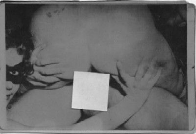 FOTOGRAFIA EROTICA ANTIGUA. MEDIDAS 13 x 8,5 CM.