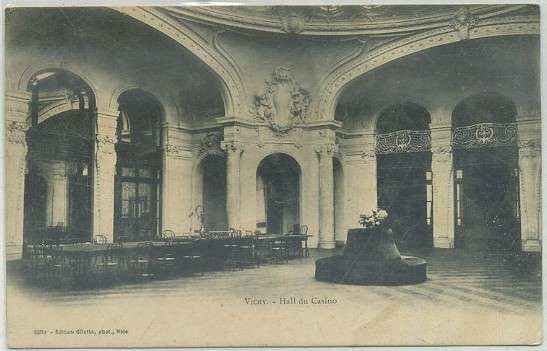 POSTAL DE FRANCIA. VICHY. HALL DU CASINO
