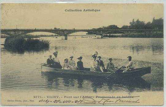 POSTAL DE FRANCIA. VICHY. PONT SUR L'ALLIER. PROMENADE EN BATEAU