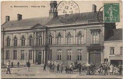 POSTAL DE BOURBOURG. HOTEL DE VILLE