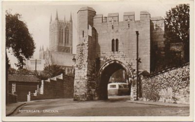 POSTAL DE INGLATERRA. POTERGATE. LINCOLN. POSTAL FOTOGRAFICA