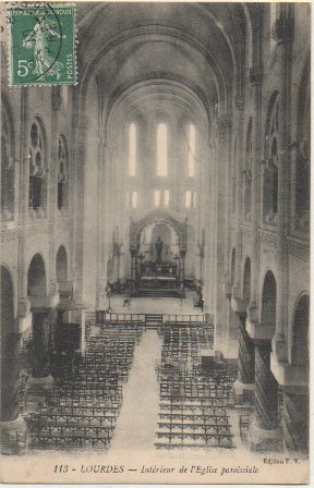 POSTAL DE FRANCIA. 113 LOURDES. INTERIEUR DE L'EGLISE