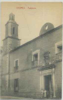 POSTAL ANTIGUA DE CACERES. AUDIENCIA