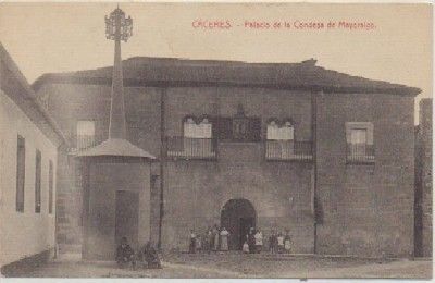POSTAL ANTIGUA DE CACERES. PALACIO DE LA CONDESA DE MAYORALGO