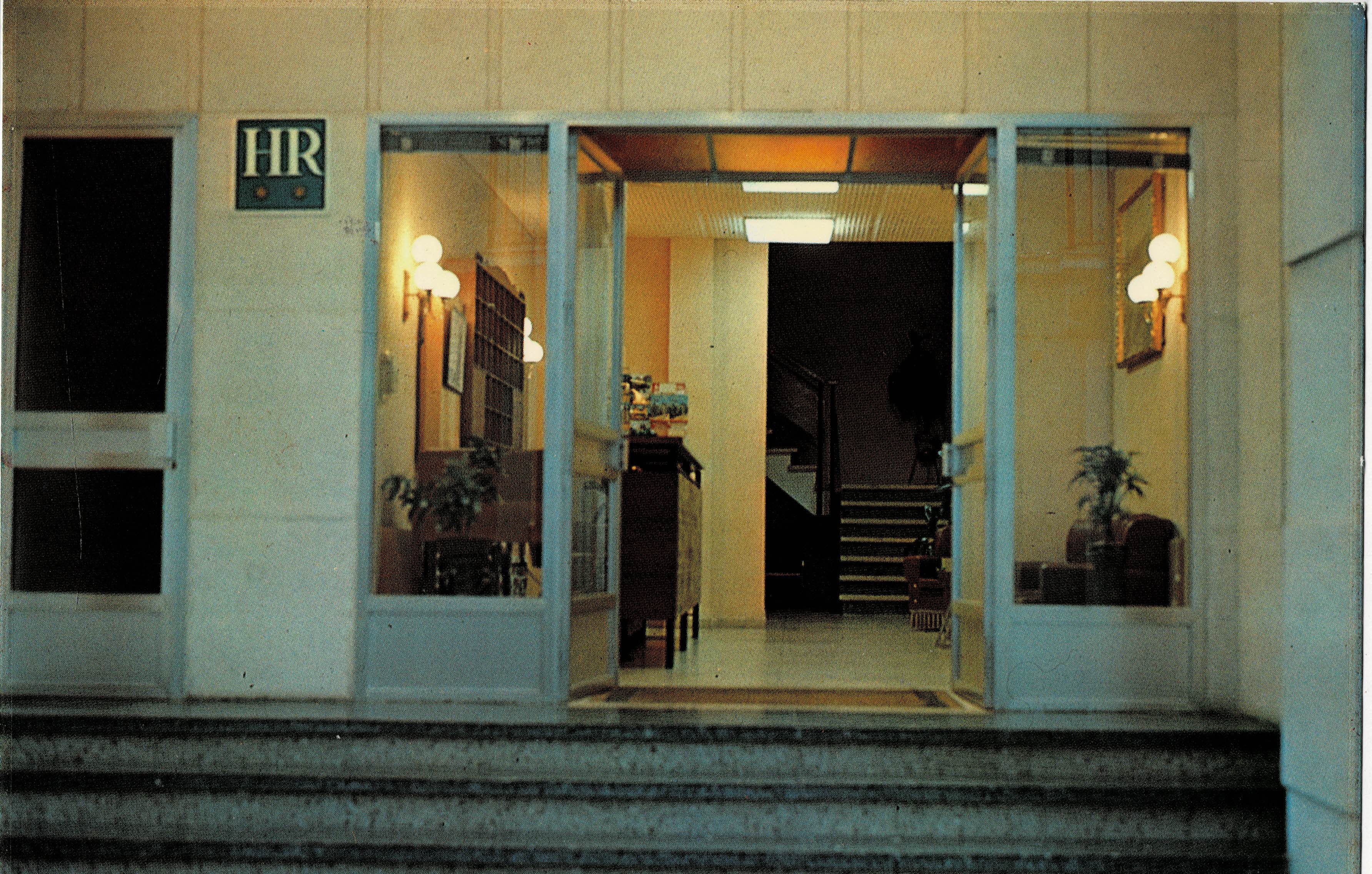 POSTAL MODERNA DE EXTREMADURA. BADAJOZ. HOTEL CONDE DUQUE ENTRADA PRINCIPAL