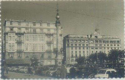 POSTAL DE CORUÑA. HOTEL EMBAJADOR. AVDA. DE LA MARINA Y CANTON GRANDE