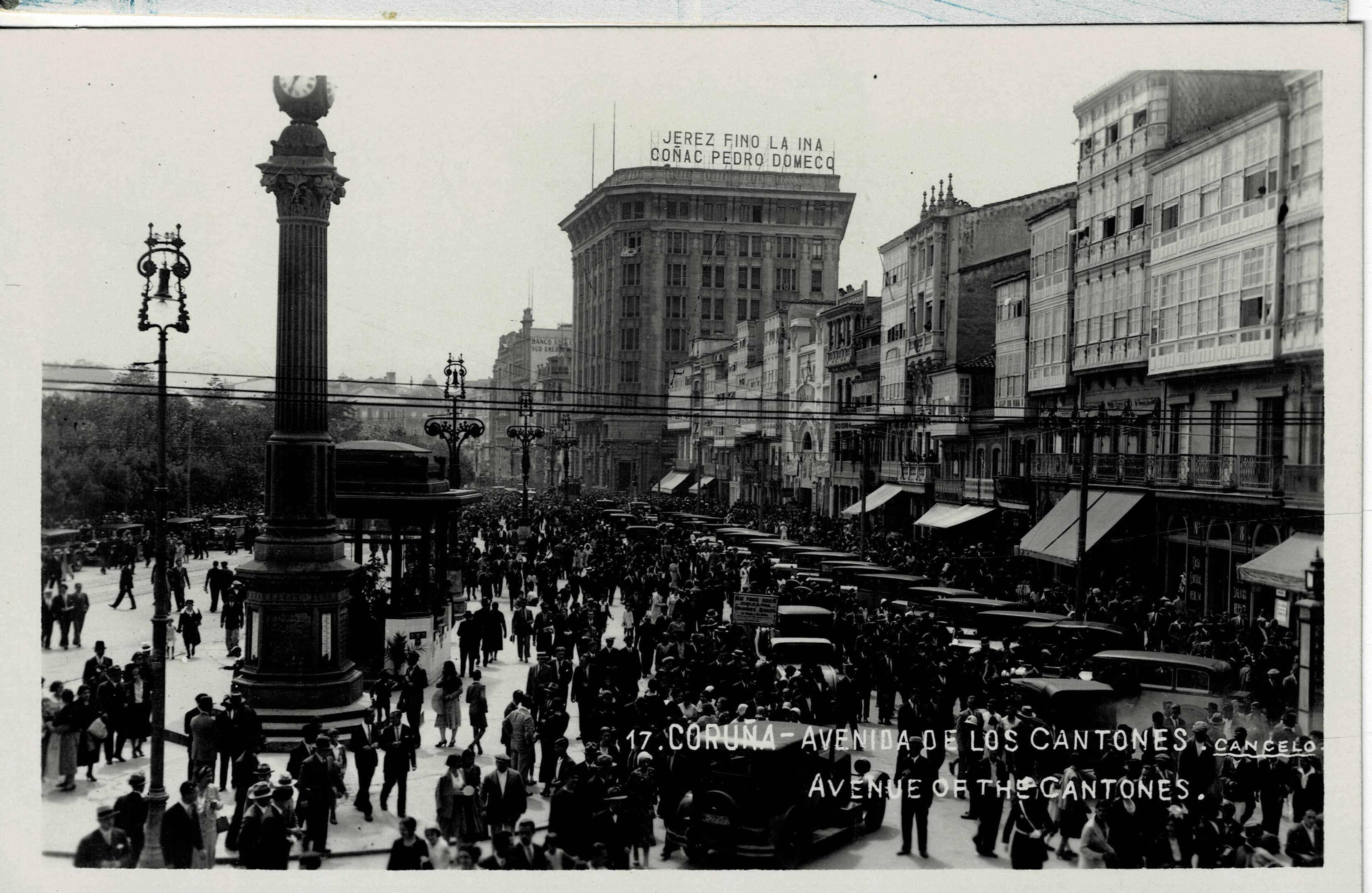 POSTAL DE LA CORUÑA. AVENIDA DE LOS CANTONES.