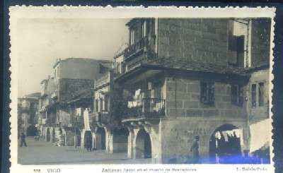 POSTAL DE VIGO - ANTIGUOS ARCOS EN EL PUERTO DE PESCADORES Nº 300