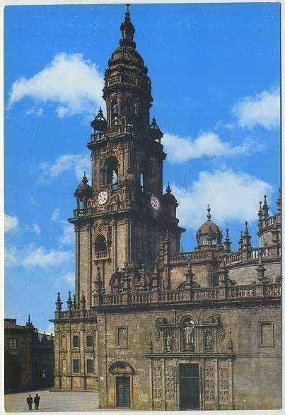 POSTAL DE SANTIAGO DE COMPOSTELA - CATEDRAL. RELOJ Y PUERTA SANTA Nº 10