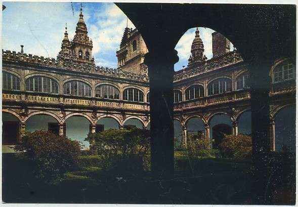 POSTAL DE SANTIAGO DE COMPOSTELA. COLEGIO DE FONSECA CLAUSTRO
