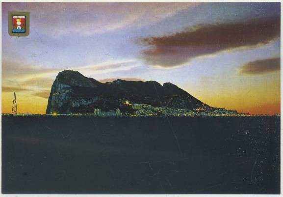 POSTAL DE GIBRALTAR. ALGECIRAS. VISTA NOCTURNA DEL PEÑON Nº 122