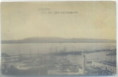 POSTAL DE GIBRALTAR. THE NEW MOLE AND DOCKWORKS