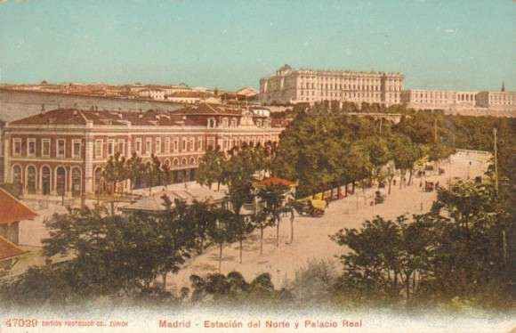 POSTAL ANTIGUA DE MADRID. ESTACION DEL NORTE Y PALACIO REAL.
