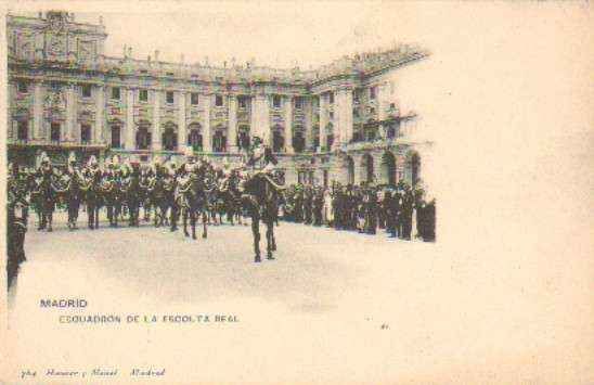 POSTAL ANTIGUA DE MADRID. ESCUADRON DE LA ESCOLTA REAL.