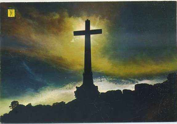 POSTAL DE MADRID. SANTA CRUZ DEL VALLE DE LOS CAIDOS. CONTRALUZ